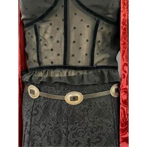 Silver Oval Floral Concho Black Western Belt NWT